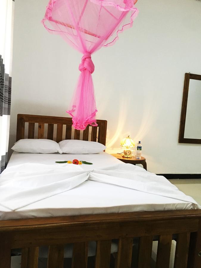 Siyapath Holiday Resort Polonnaruva Kültér fotó
